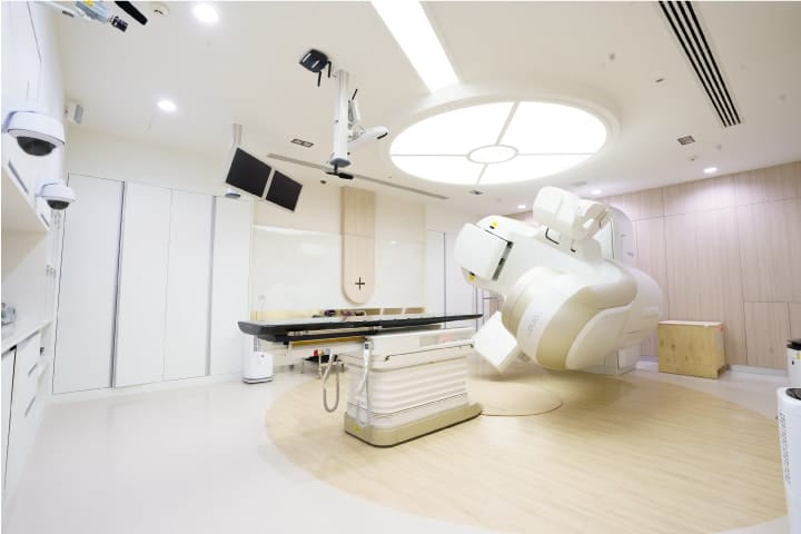 ฉายรังสี รักษามะเร็งเต้านม ด้วยเครื่องมือทันสมัย