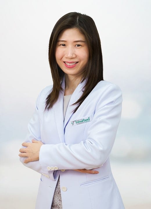 พญ.อิสริน โตรักตระกูล