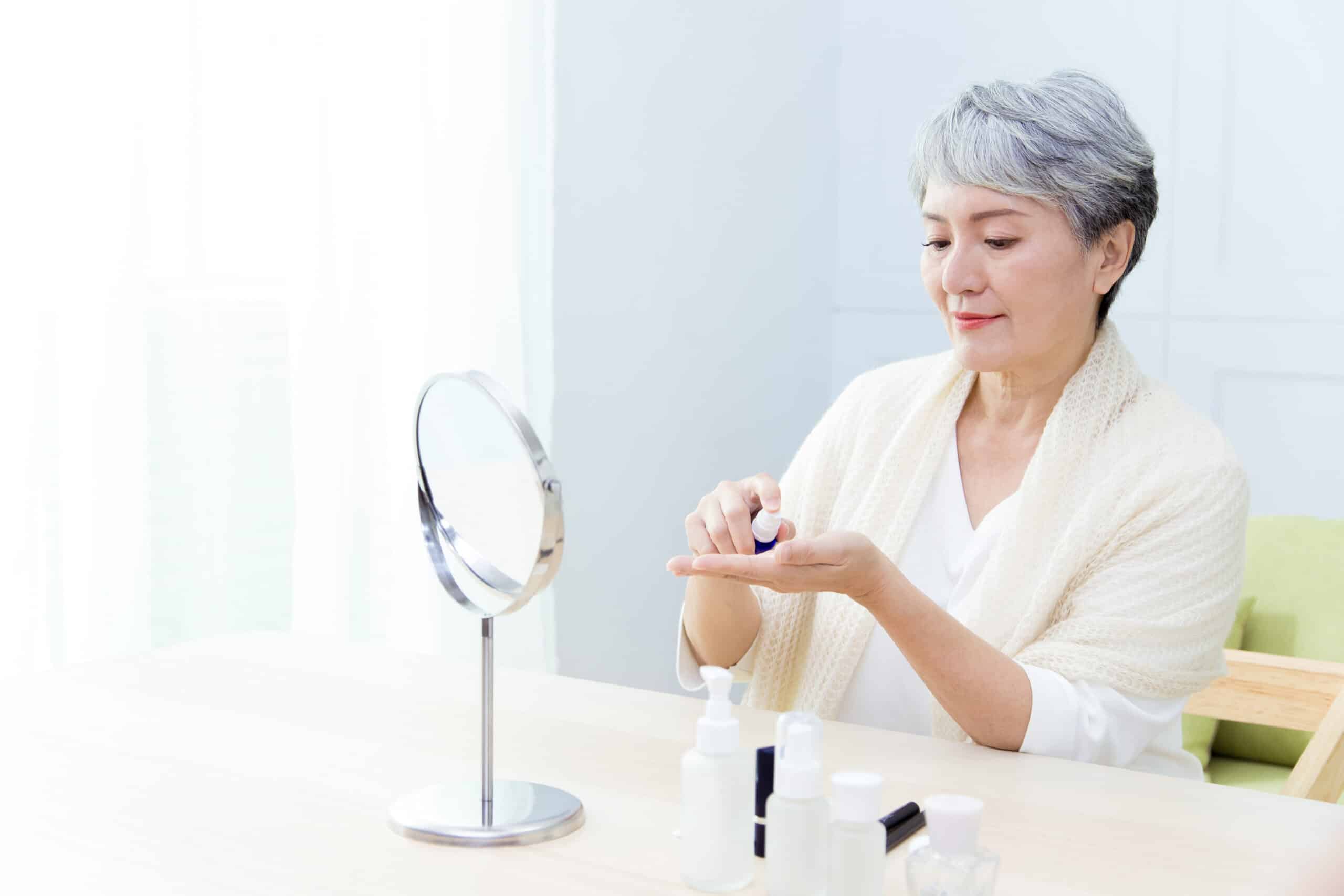 ความแก่ ริ้วรอย (Skin Aging) 