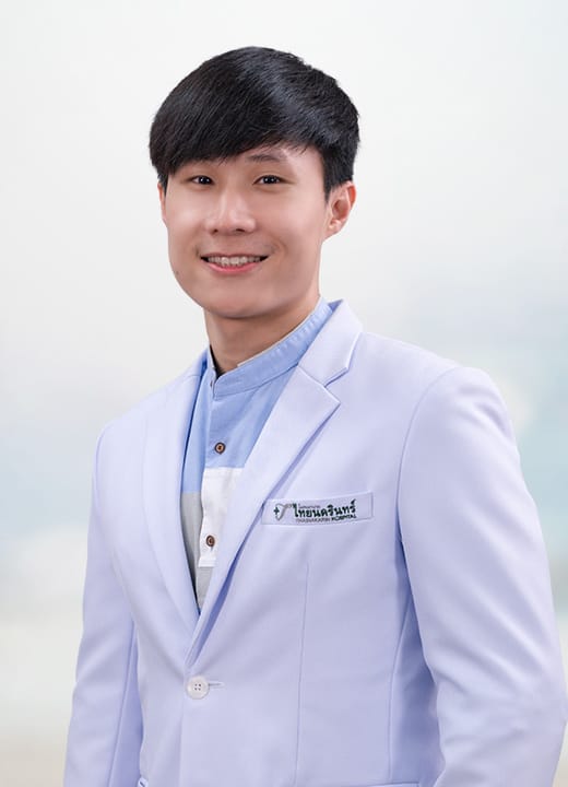 นพ.สุรพัศ ศิวาวุธ