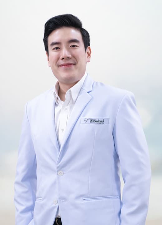 นพ.เจตน์   รัตนปัญญารัตน์