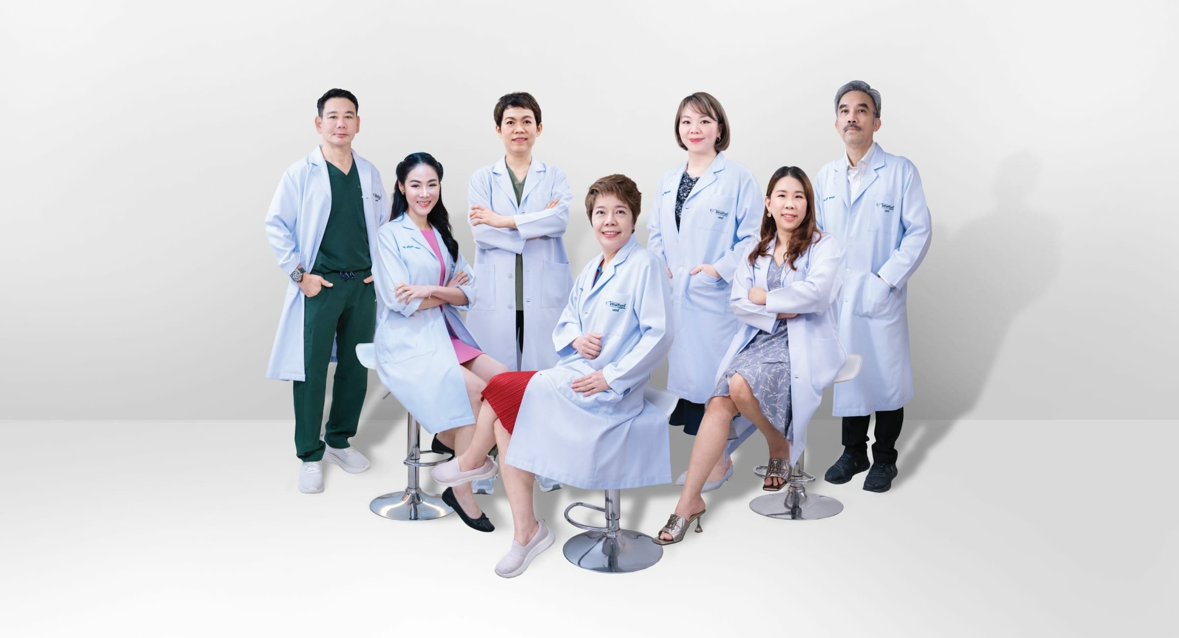 Skin and Laser Center ทีมแพทย์ผิวหนัง โรงพยาบาลไทยนครินทร์