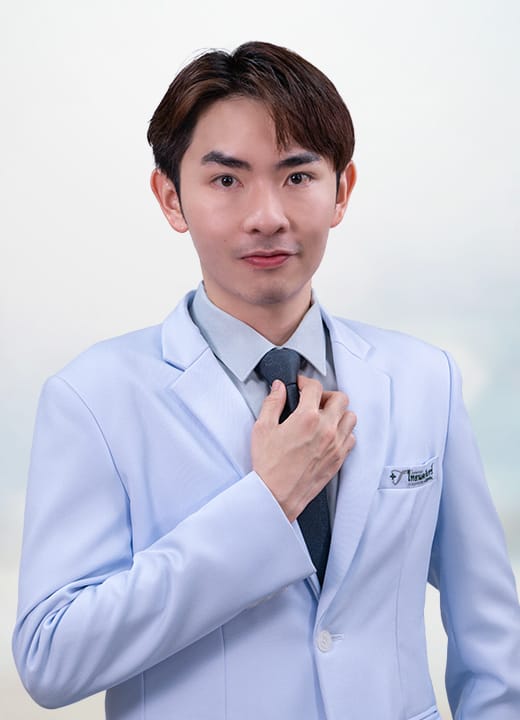 นพ.ศิรวิทย์ สถิตสมิทธ์